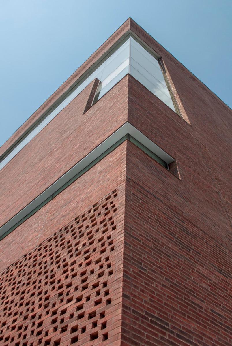 Exterior image of the red-bricked University of Kansas Medical Center Health Education Building